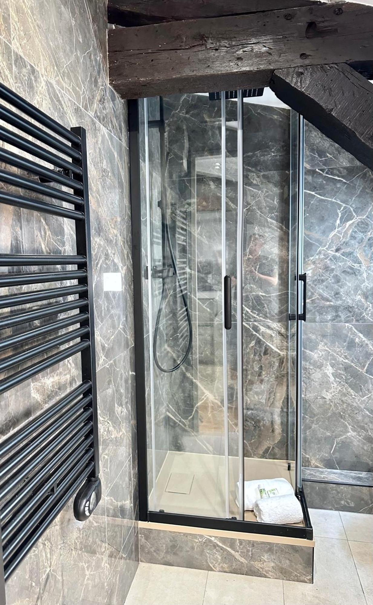 Le Marais' Finest Luxurious Apartment 巴黎 外观 照片
